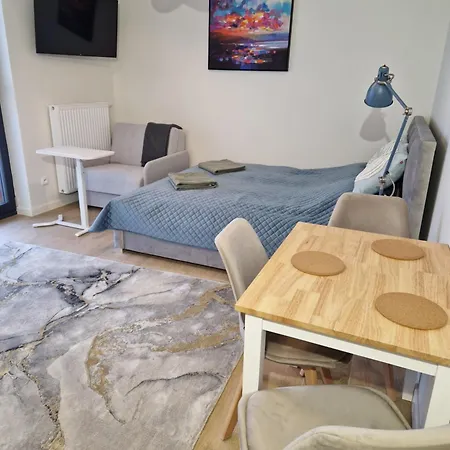 Klonowa * グディニャ